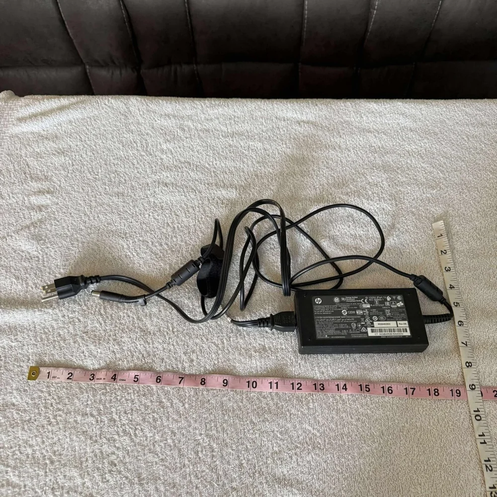 HP Black Laptop Power Adapter Charger One Size